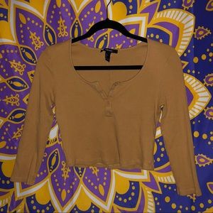 Mustard crop top!! 🌼